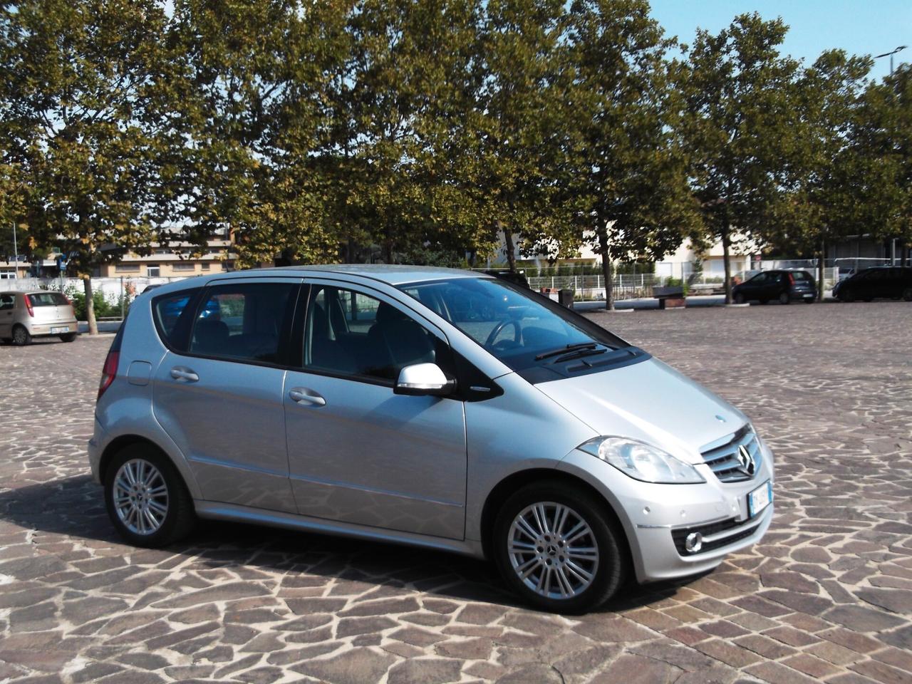 Classe A 180 CDI AUTOMATIC Neopat. 2009