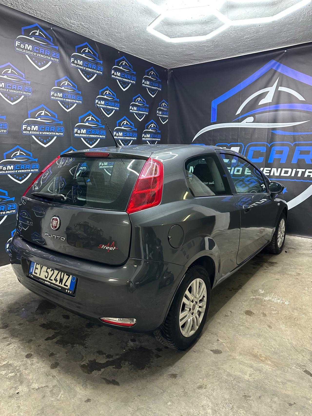 Fiat Punto 1.3 MJT II 75 CV 3 porte Street