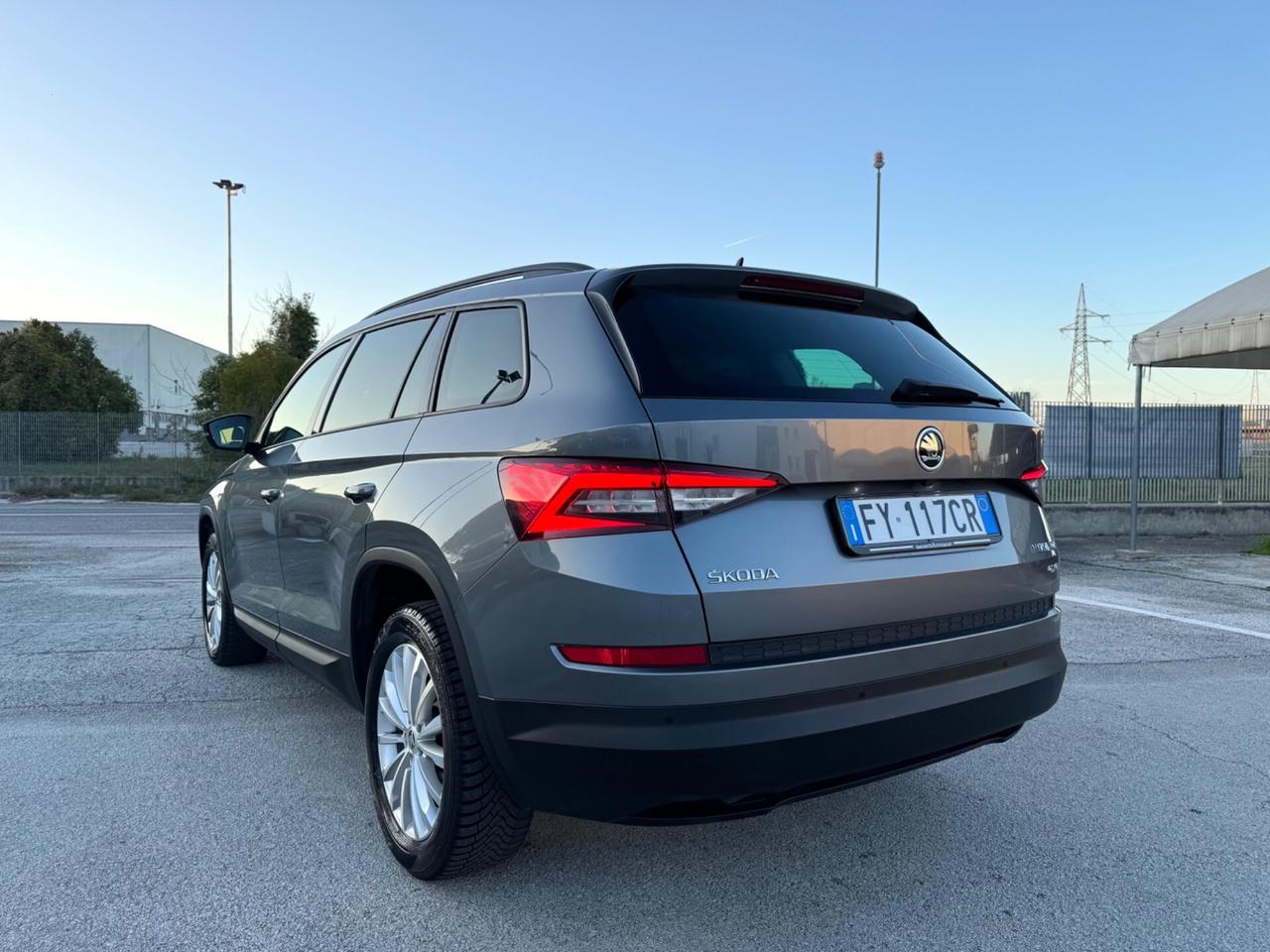 SKODA KODIAQ 2.0 Tdi 4X4 - 7 Posti Full Led Navi