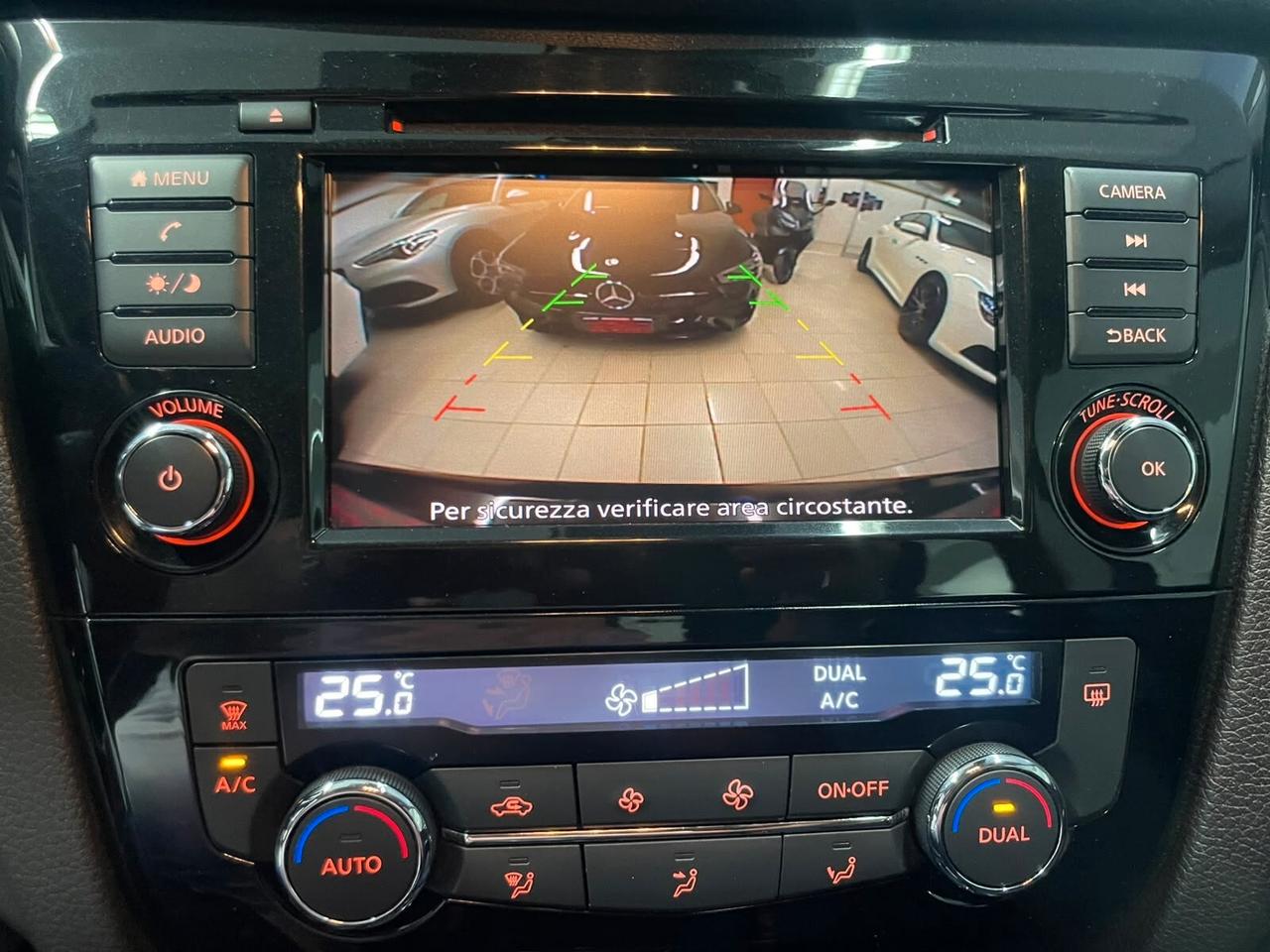 Nissan Qashqai 1.5 dCi 115 CV Tekna
