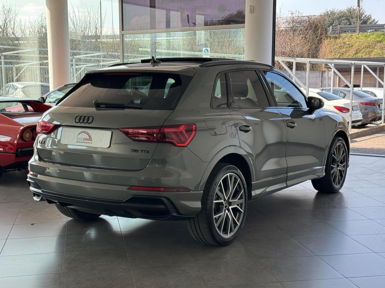 Audi Q3 35 2.0 tdi S line edition s-tronic SLINE