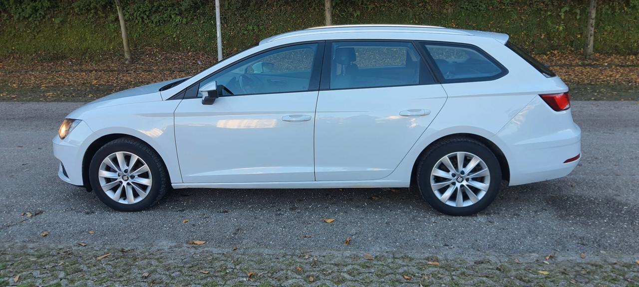 Seat Leon 1.6 TDI 110 CV DSG 5p. Start/Stop Style