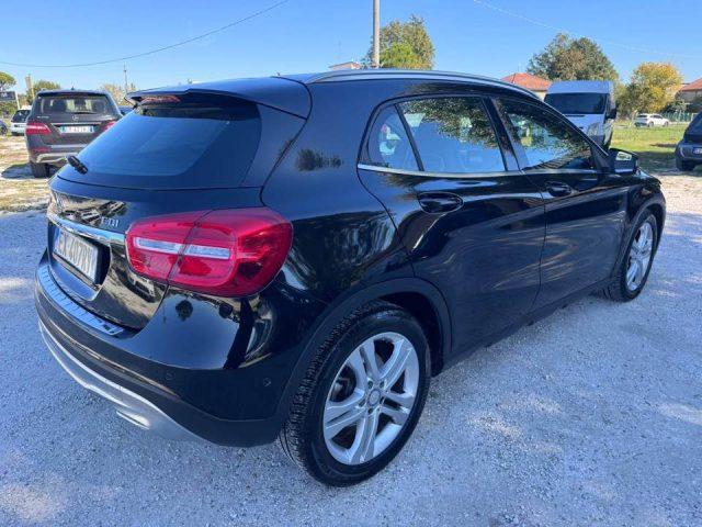 MERCEDES-BENZ GLA 200 CDI Automatic 4Matic Premium