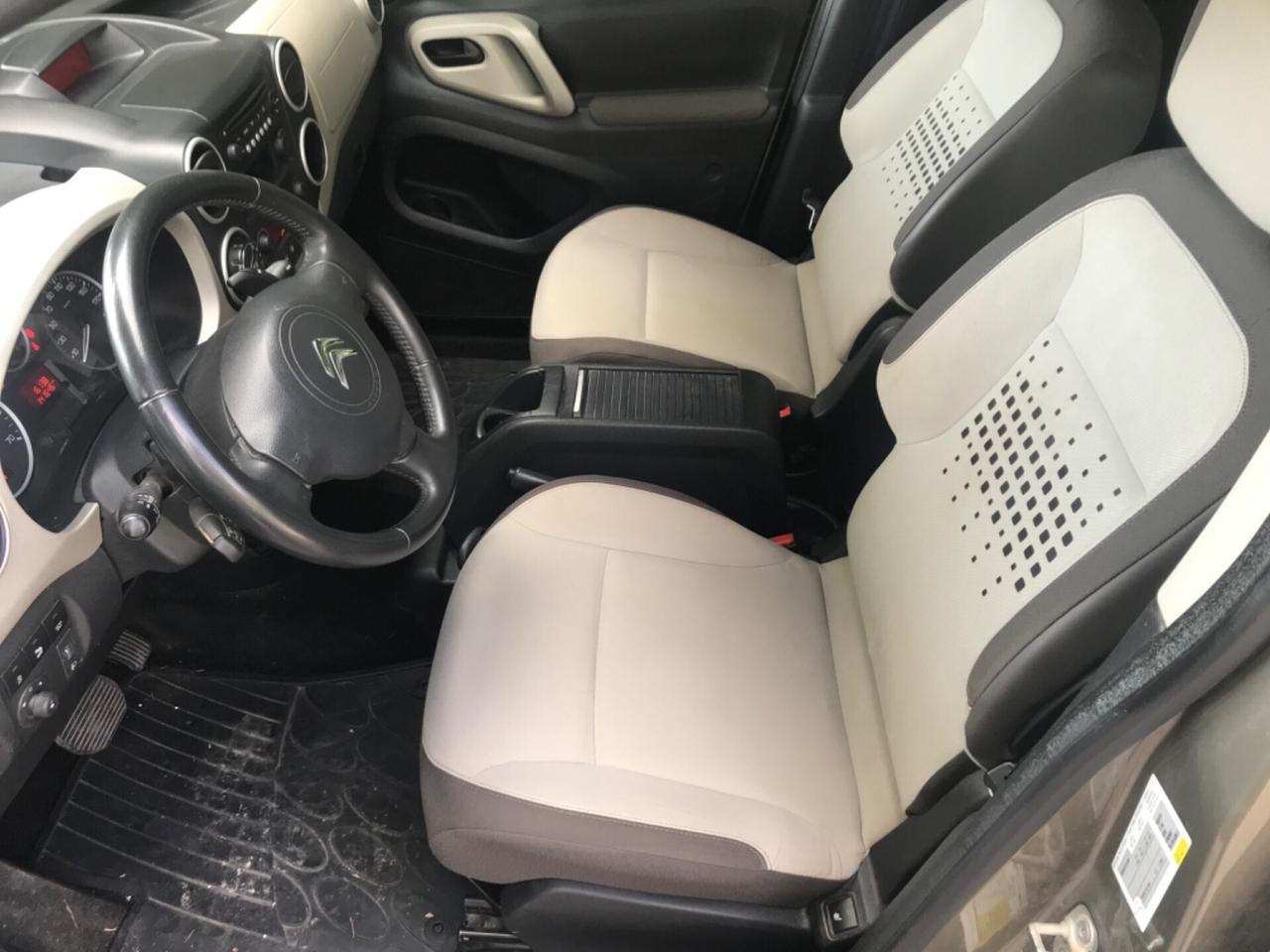 Citroen Berlingo Multispace 1.6 e-HDi 90 ETG6 Seduction Automatico GancioTraino
