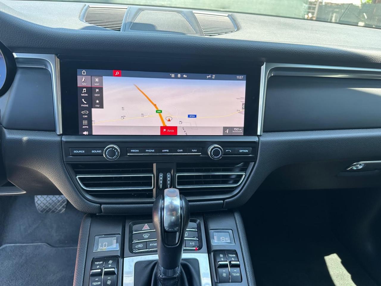 Porsche Macan 2.0 pronta consegna full optional *promo*