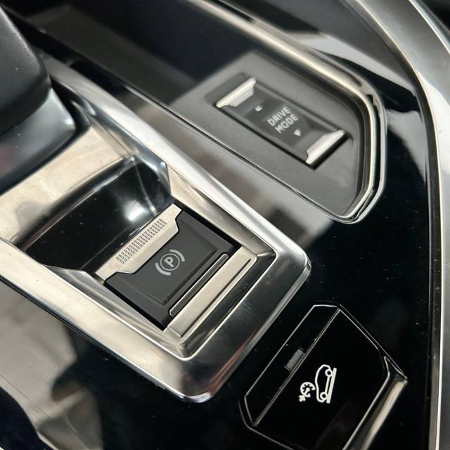 PEUGEOT 3008 Hybrid4 300 e-EAT8 GT Pack TETTO APRIBILE