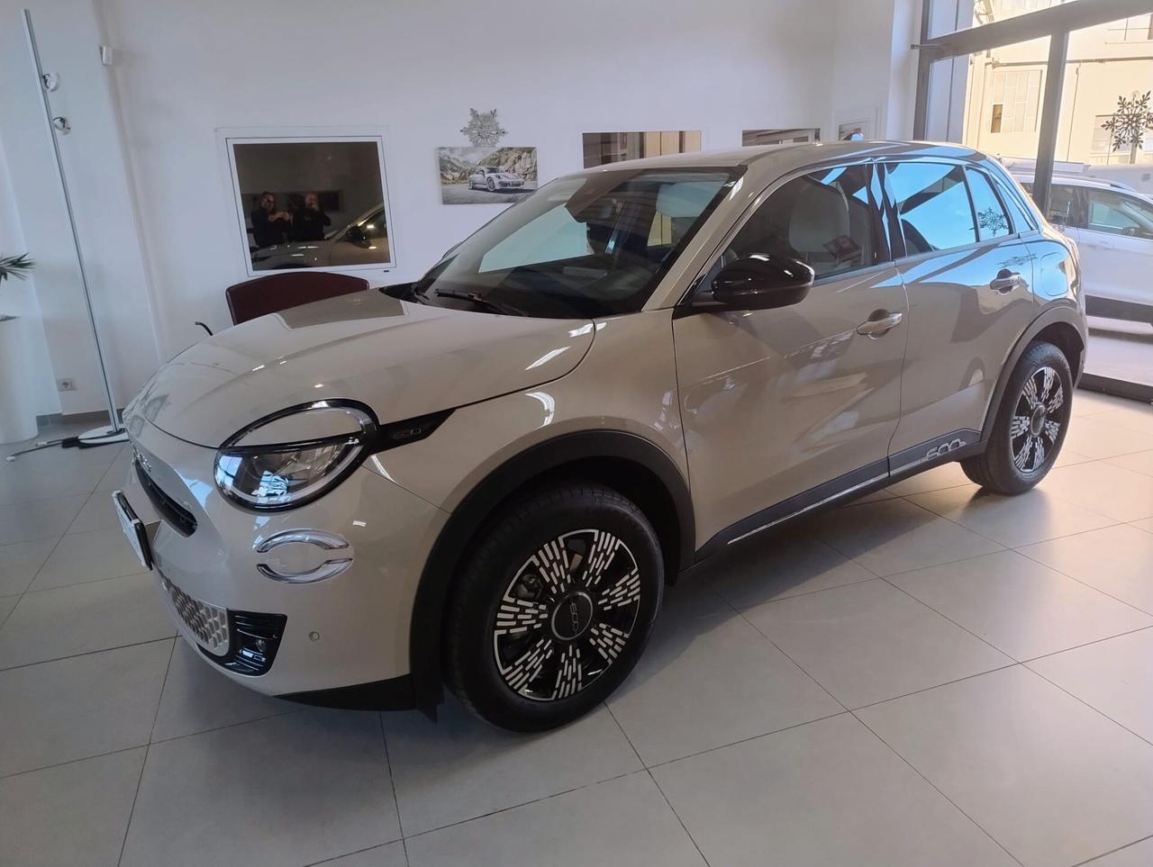 Fiat 600 Hybrid 100 CV DCT MHEV La Prima