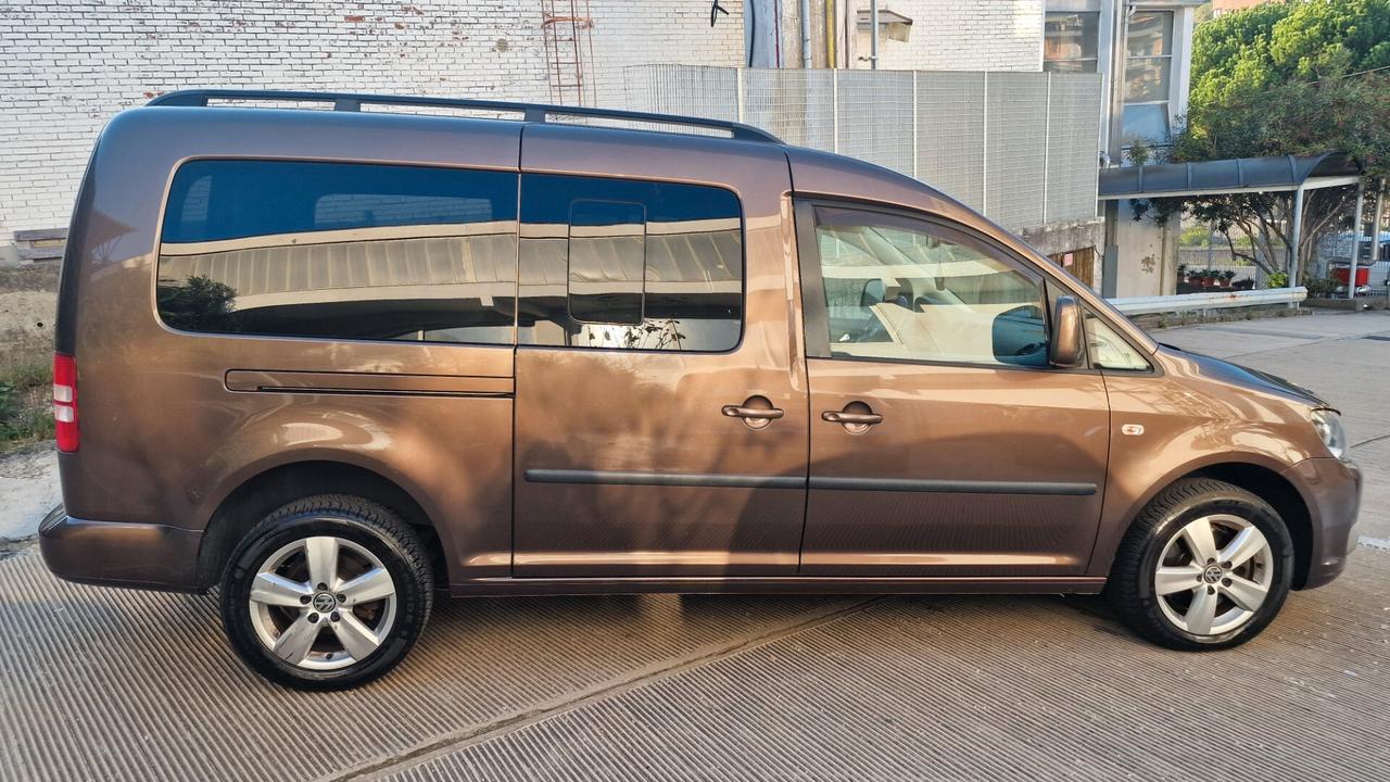 Volkswagen Caddy 1.6 TDI 102 CV 5p. Highline 7 POSTI