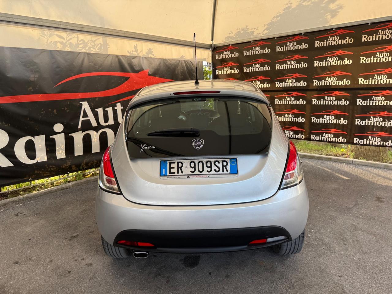 Lancia Ypsilon 1.2 GPL Platinum