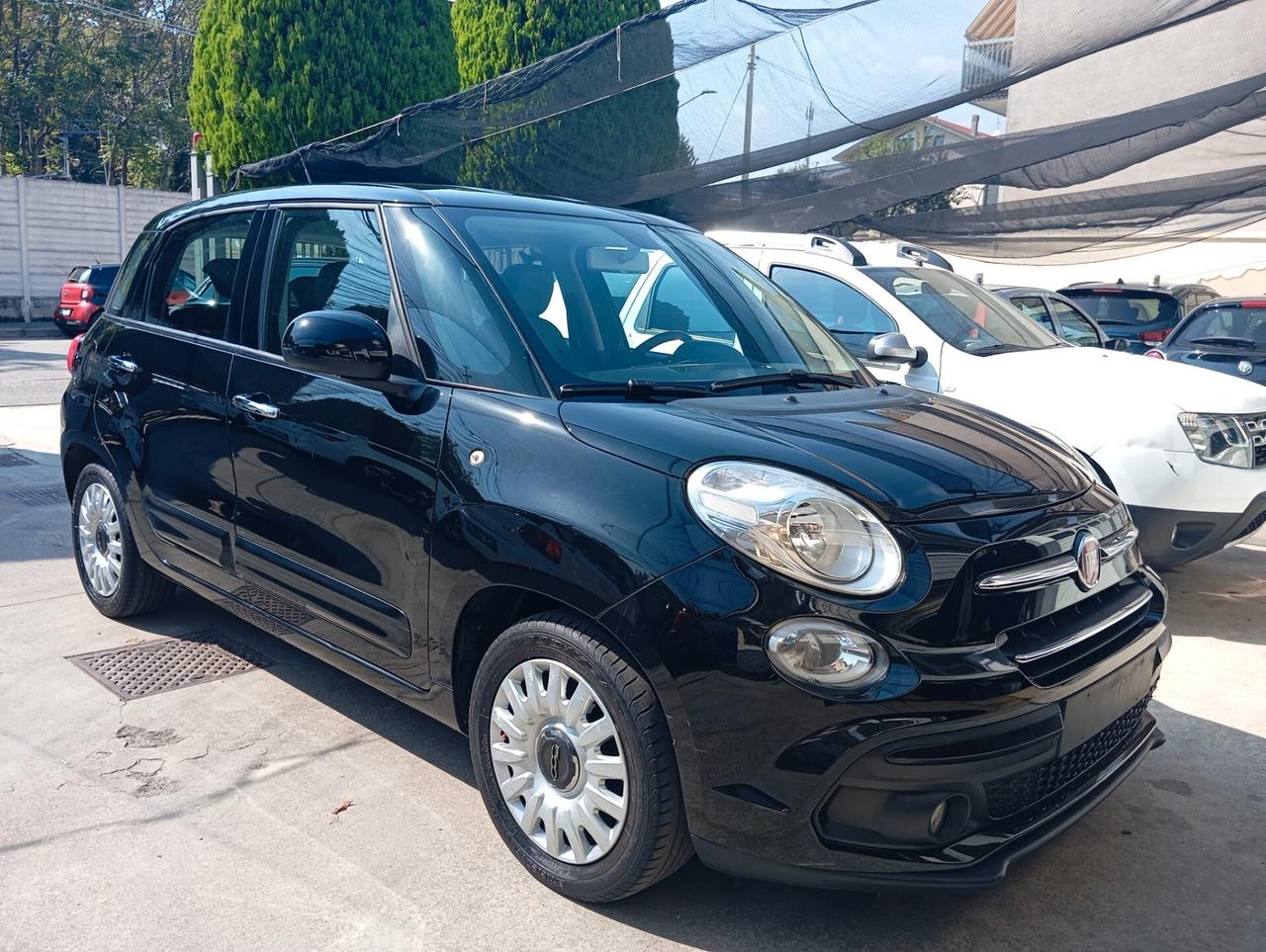 Fiat 500L 1.4 95 CV Lounge si valutano permute