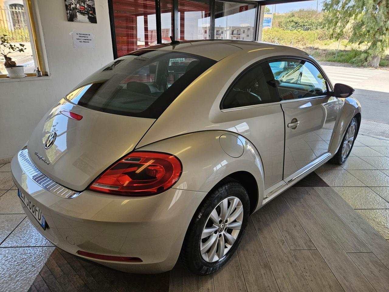 Volkswagen Maggiolino 1.6TDI 105cv 77kw Design