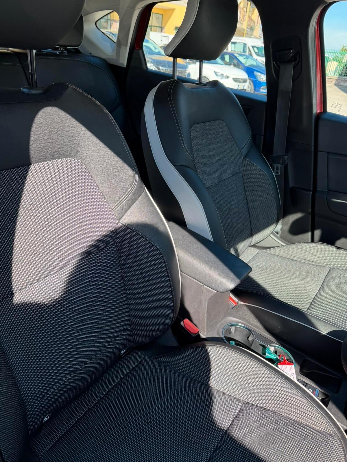 Renault Captur E-TECH PLUG-IN HYBRID 1.6 AUTOMATICA/NAVI/P