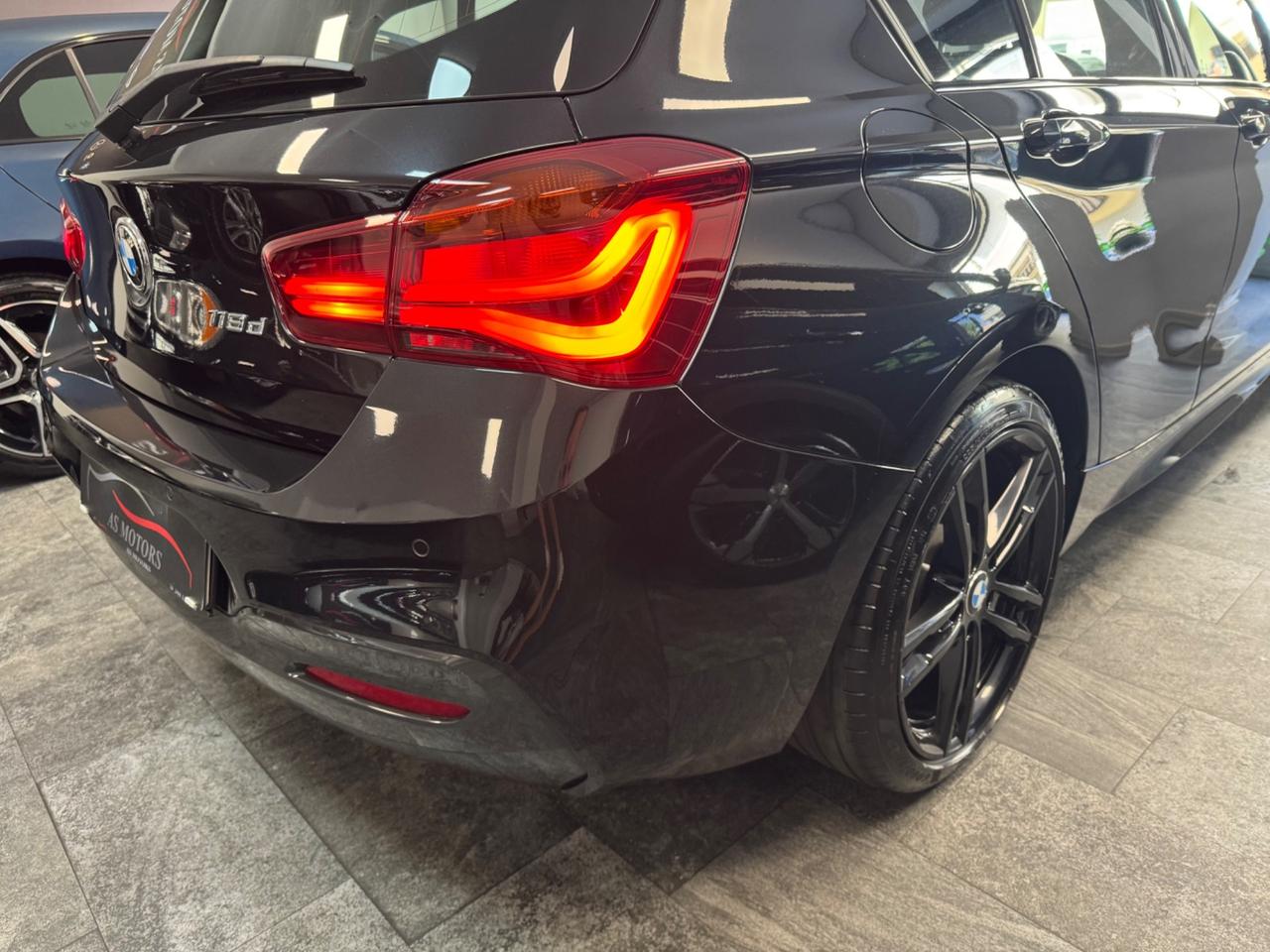 Bmw 118d 2.0 150 CV M-Sport Dark Night