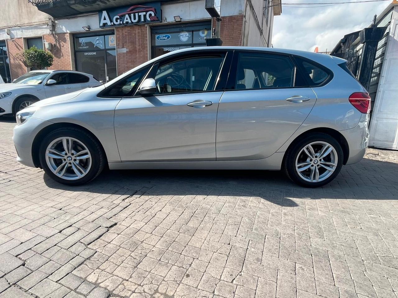 Bmw 2er Active Tourer 218d Sport