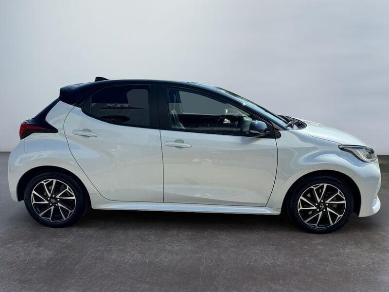 Toyota Yaris Hybrid Style MY22