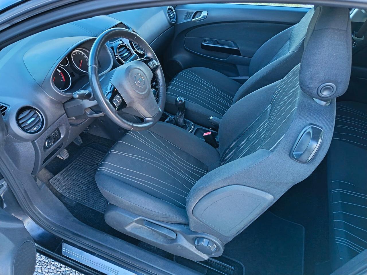 Opel Corsa 1.3 CDTI 95CV ecoFLEX 3 porte Edition km 168.000 CERTIFICATI NEOPATENTATI