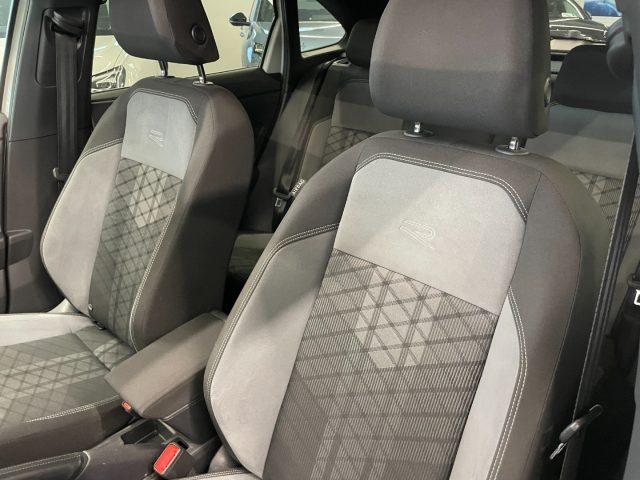 VOLKSWAGEN Taigo 1.0 TSI 110 CV DSG R-Line