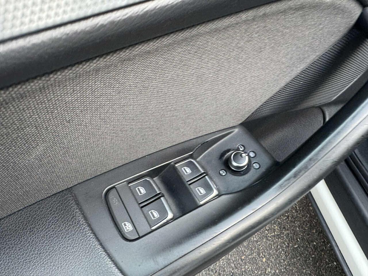 Audi Q3 Anno 2012 2.0 Benz/GPL Cambio MANUALE