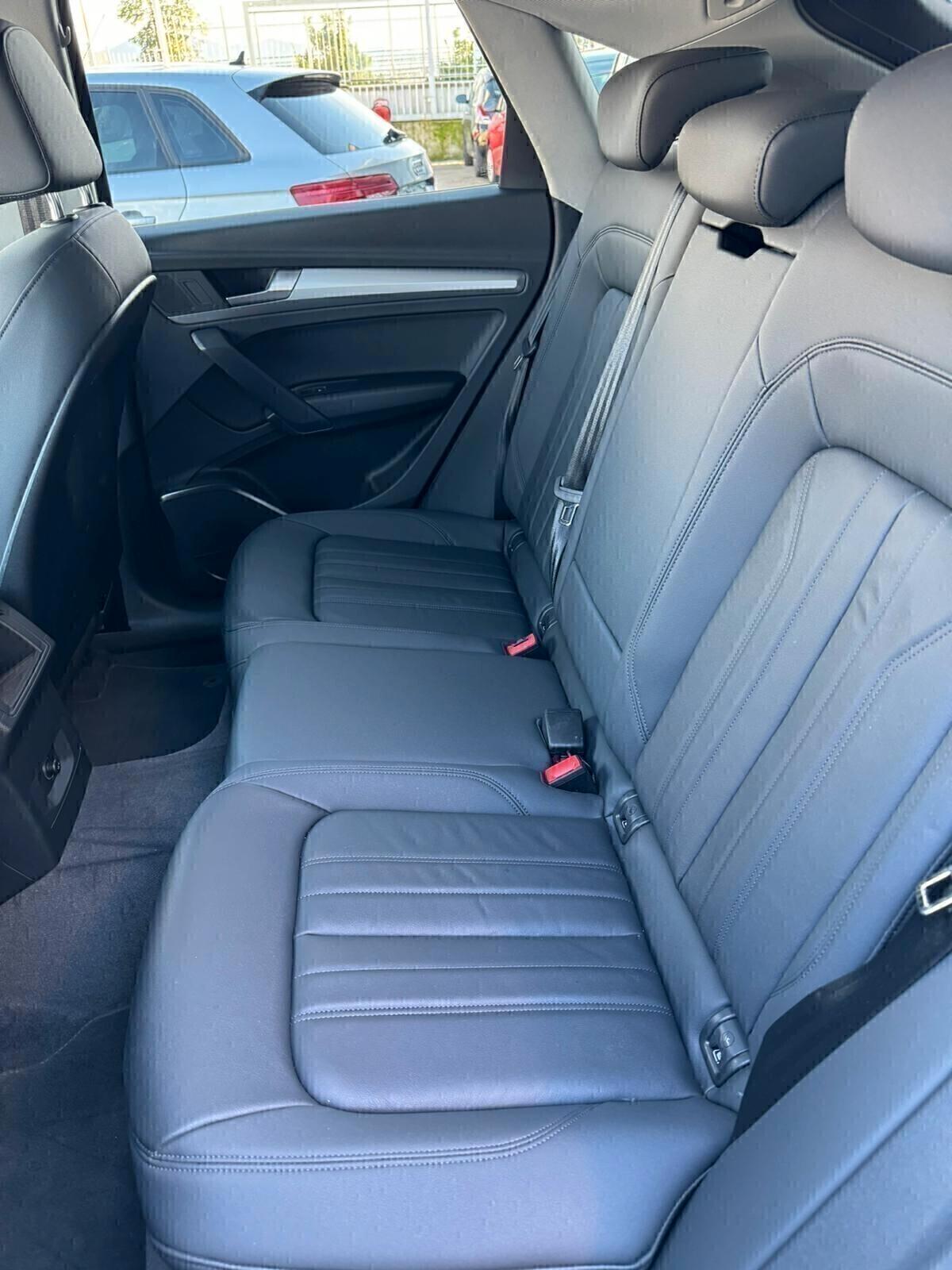 Audi Q5 30 TDI S tronic Business Sport 30.000km certificati