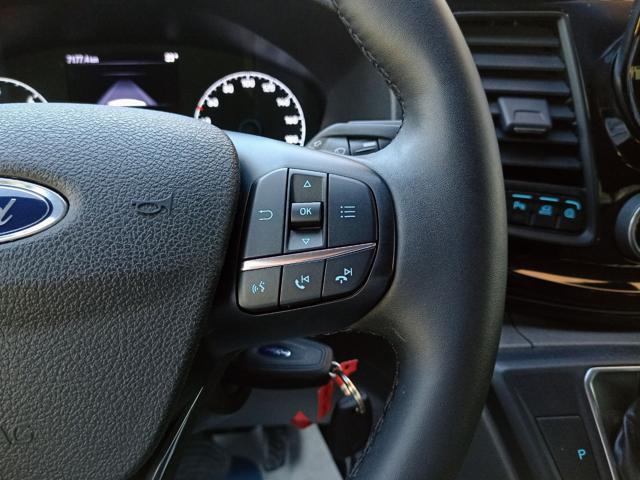 FORD Tourneo Custom 130 CV Automatico Trend