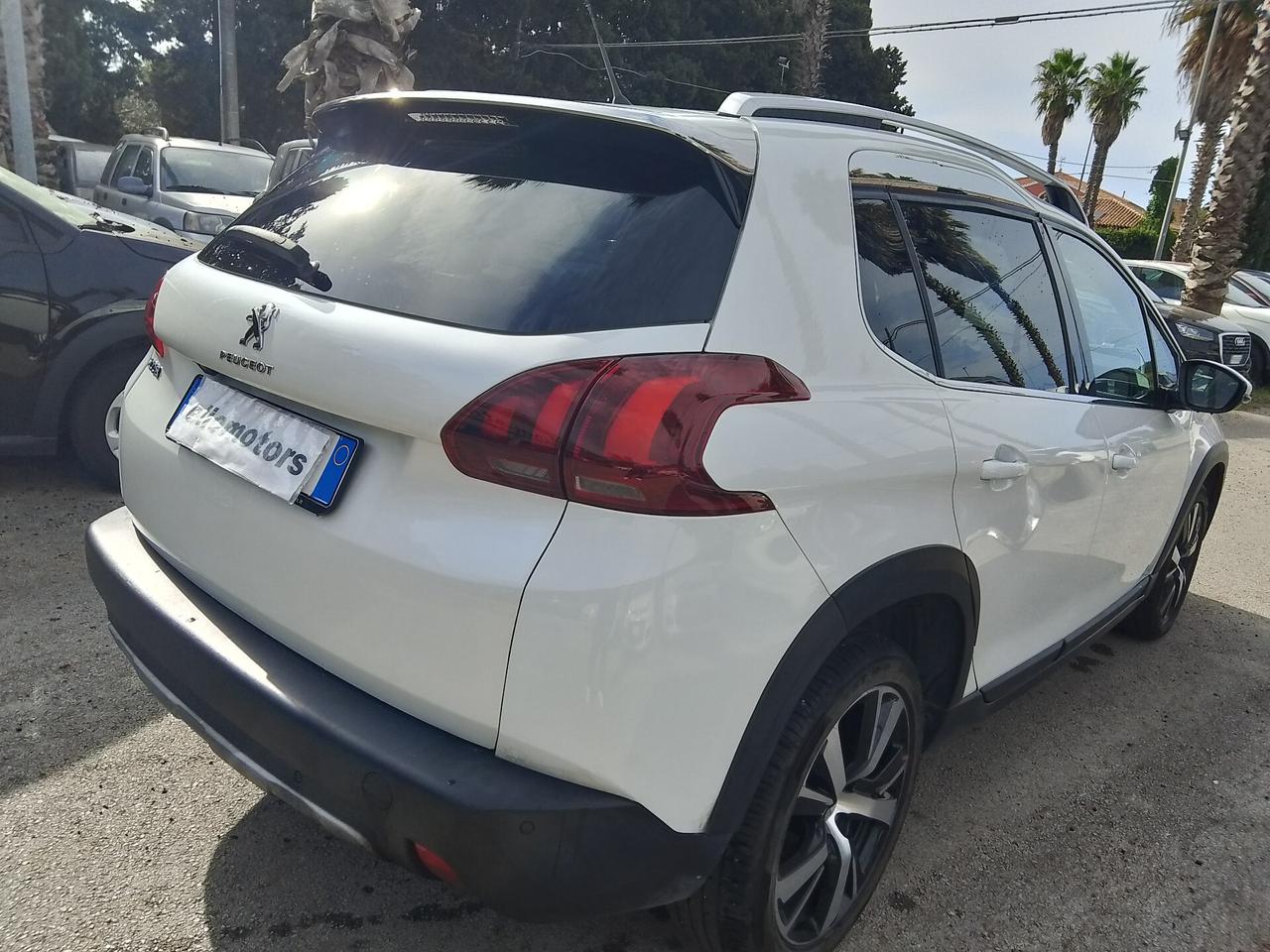 Peugeot 2008 BlueHDi 100 Allure