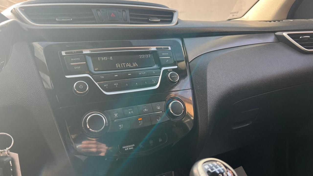 Nissan Qashqai 1.2 DIG-T Visia