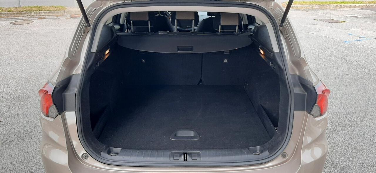 Fiat Tipo 1.6 Mjt S&S SW Lounge