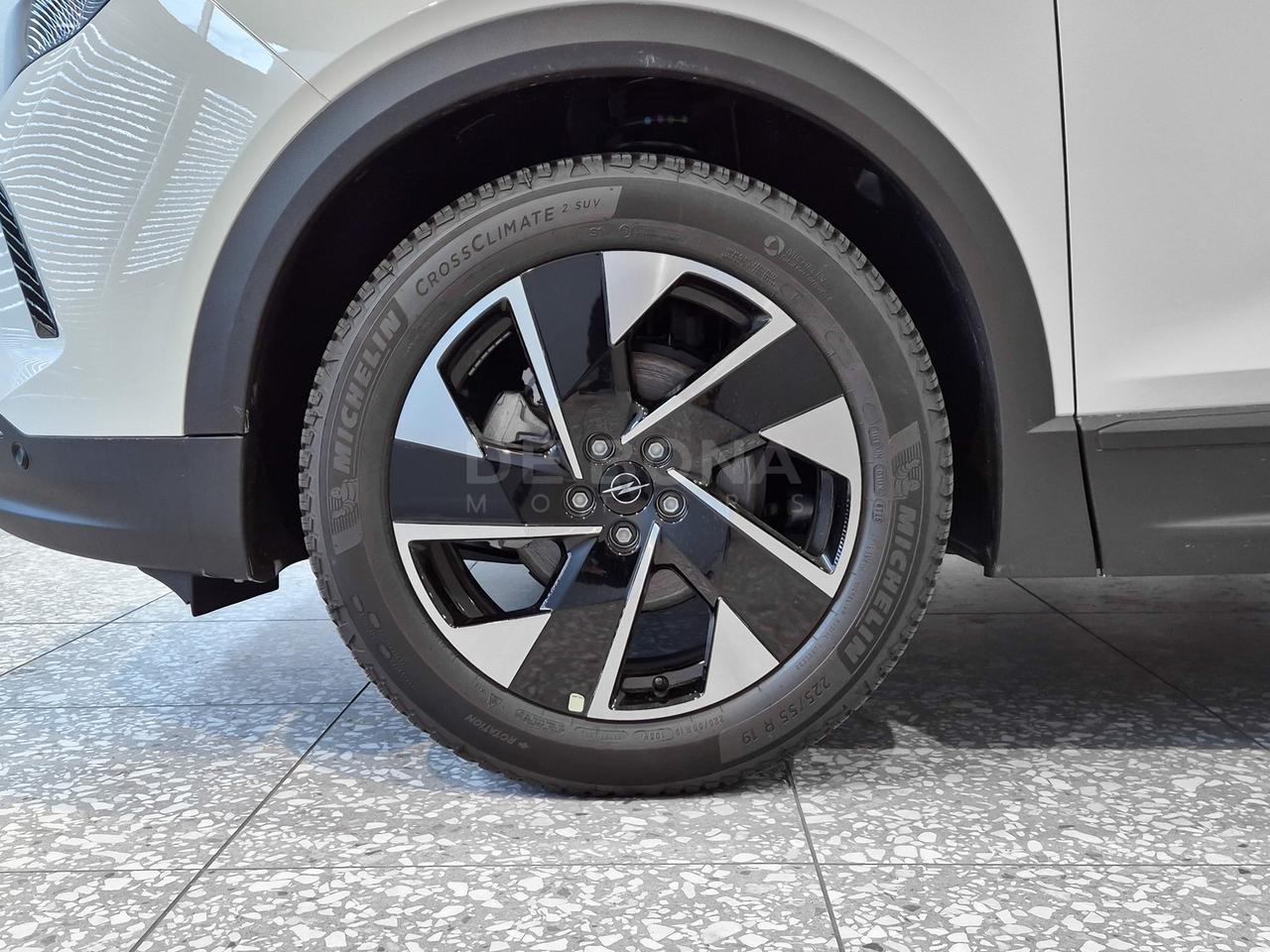 Opel Grandland 1.2 hybrid edition 145cv e-dcs6