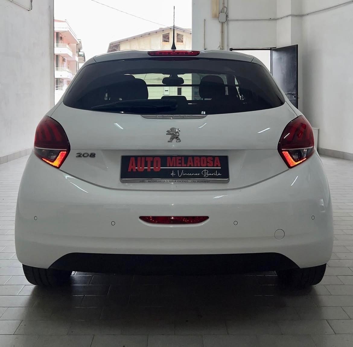 Peugeot 208 BlueHDi 100 S&S 5 porte Signature
