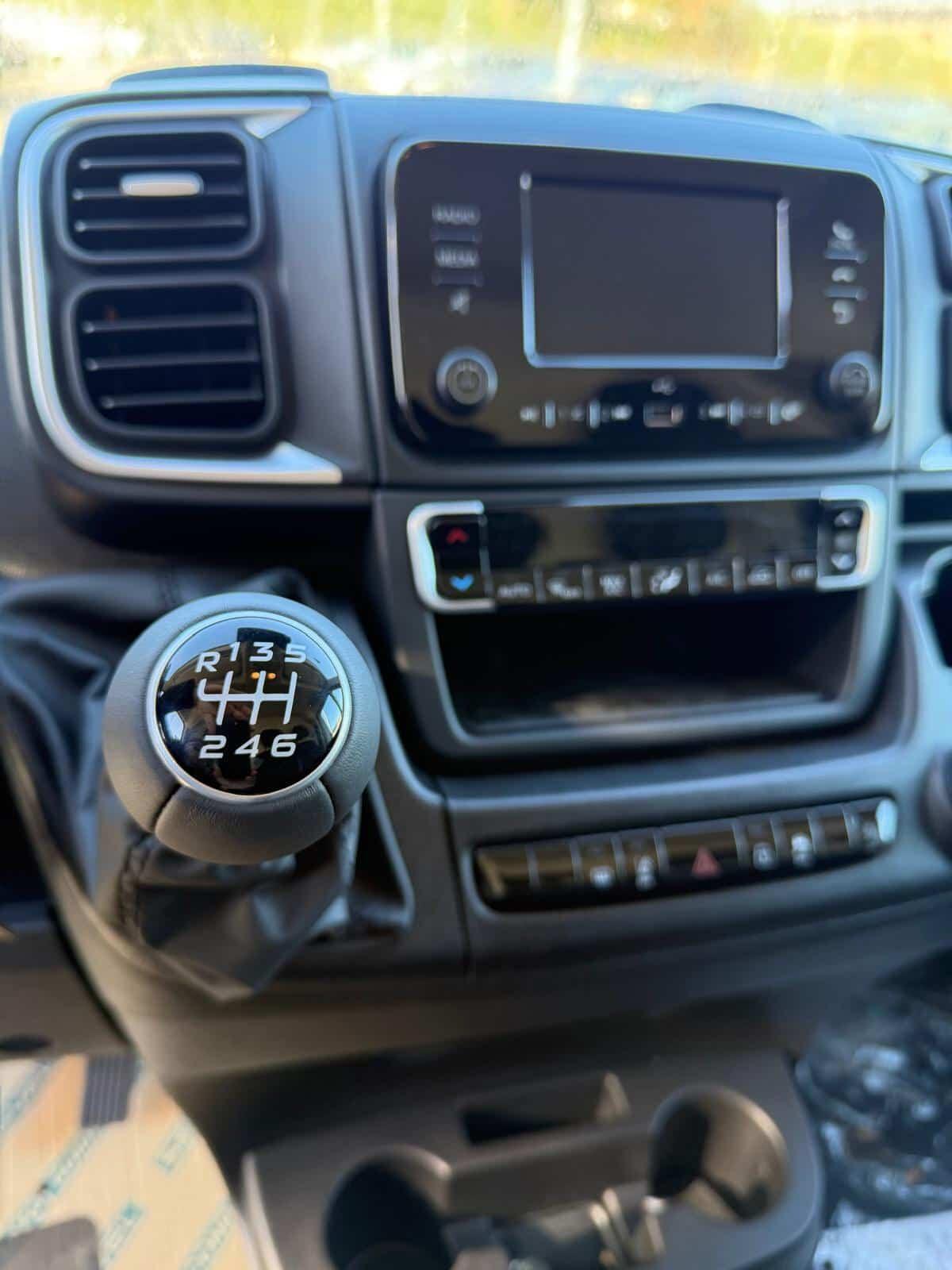 0450 NOLEGGIO FURGONE NUOVO TOYOTA PASSO MEDIO