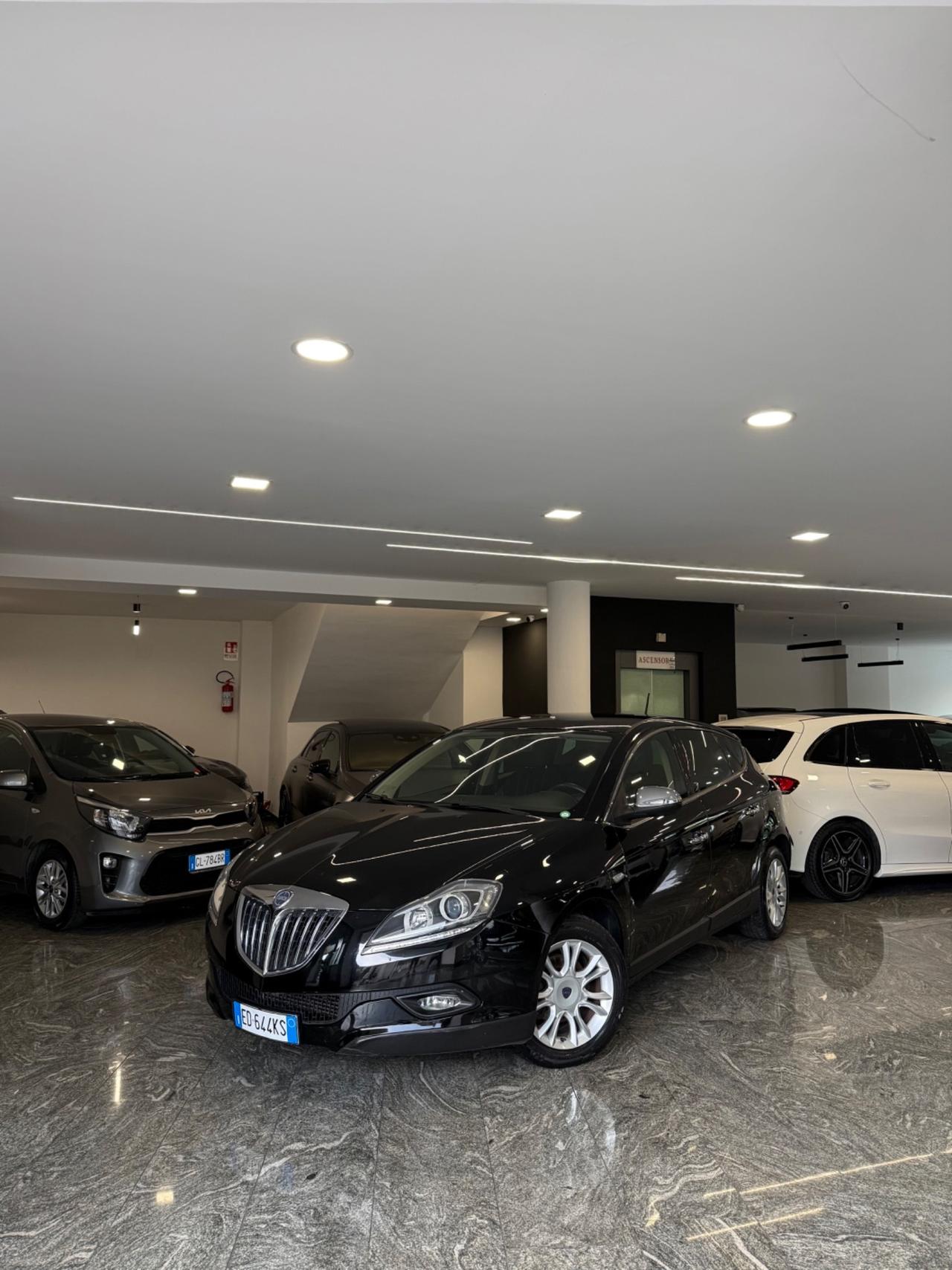 Lancia Delta 1.6 MJT DPF Oro