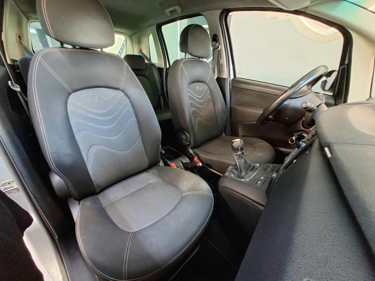 Lancia Musa 1.3 Mjt 95cv Diva 2011