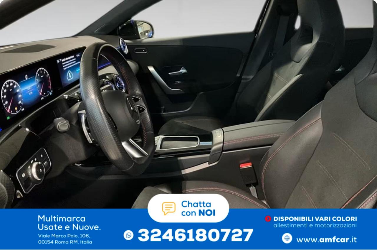 Mercedes-Benz A 200Benzina AMG Premium Advanced, fari a LED e sensori di parcheggio