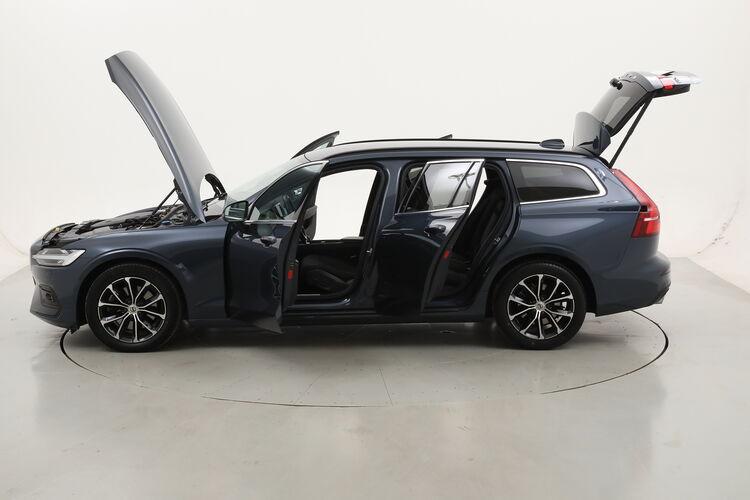Volvo V60 B4 Momentum Business Pro Geartronic BR654336 2.0 Mild Hybrid 197CV