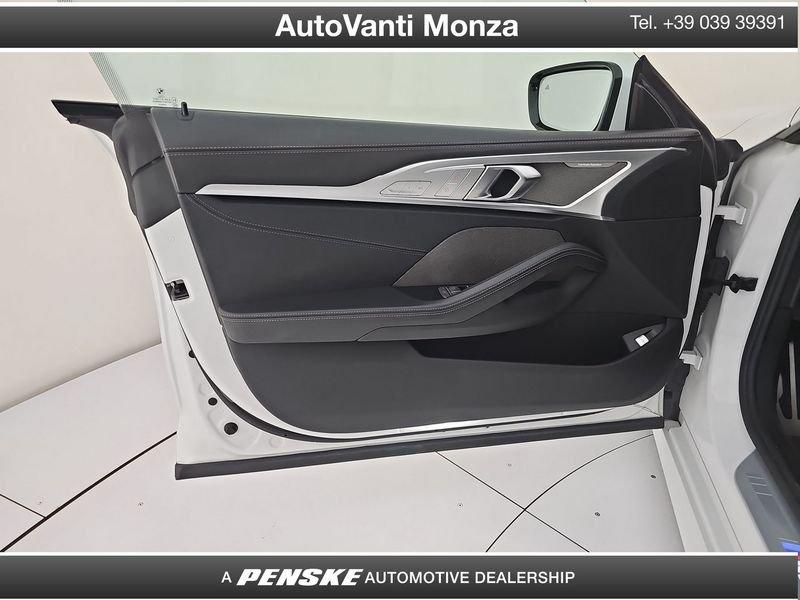 BMW Serie 8 840d Gran Coupe mhev 48V xdrive auto MSPORT