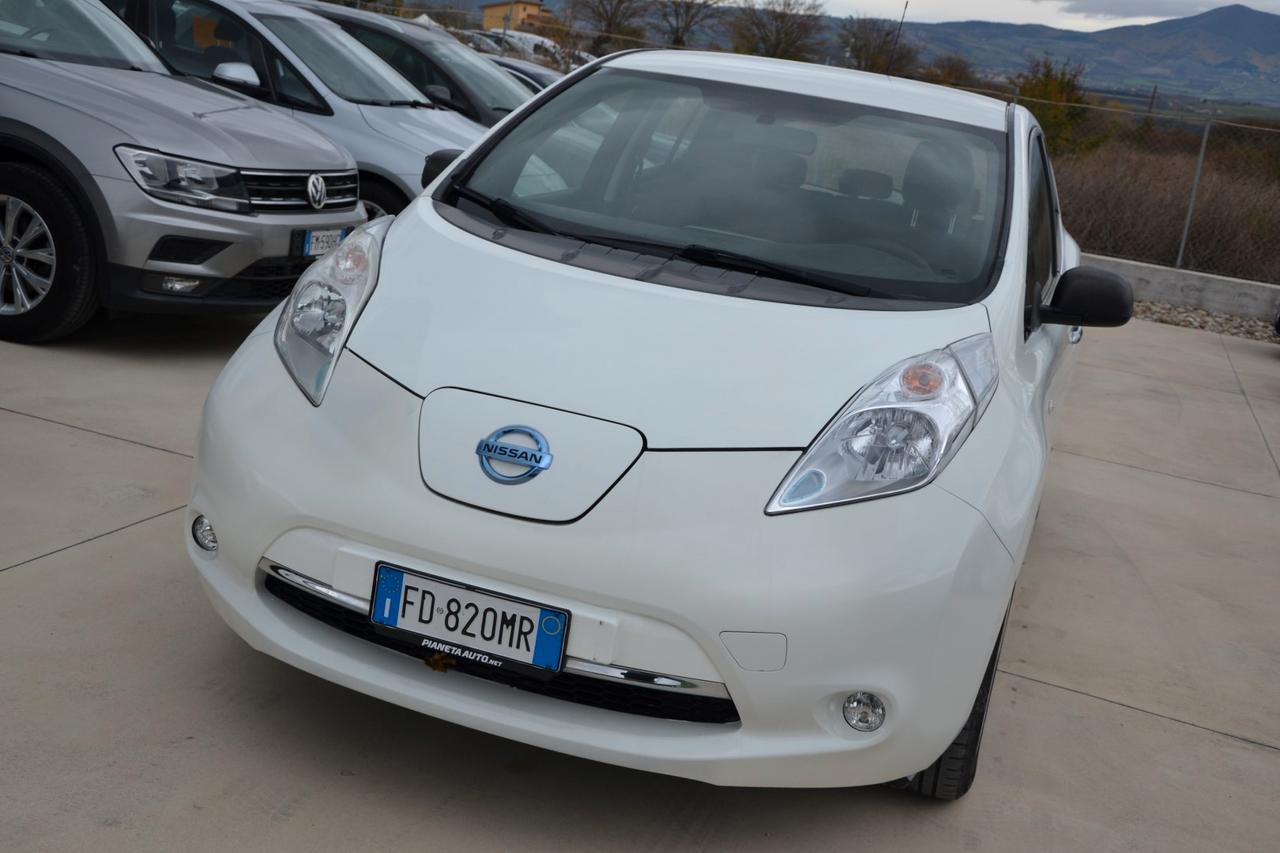 NISSAN LEAF VISIA 5P 24Kw