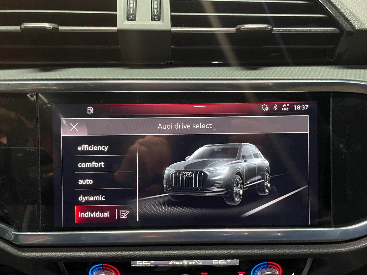 AUDI Q3 35TDI 2.0TDi S-TRONIC S-LINE *PACK LUCI*