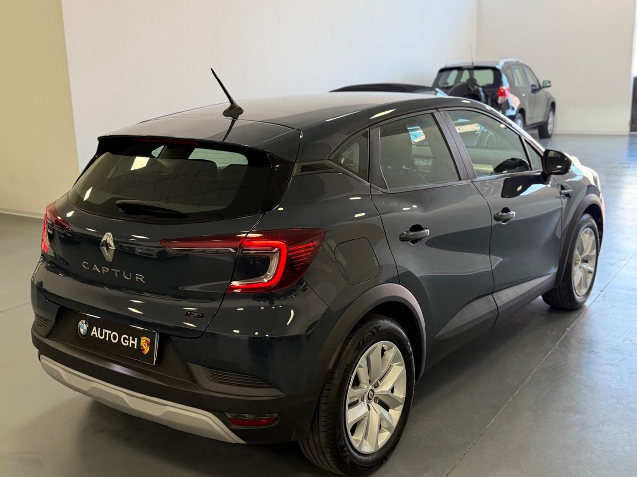 RENAULT CAPTUR 1.6 E-TECH HYBRID 145CV ANNO 2023 KM 99.000 CAMBIO AUTOMATICO