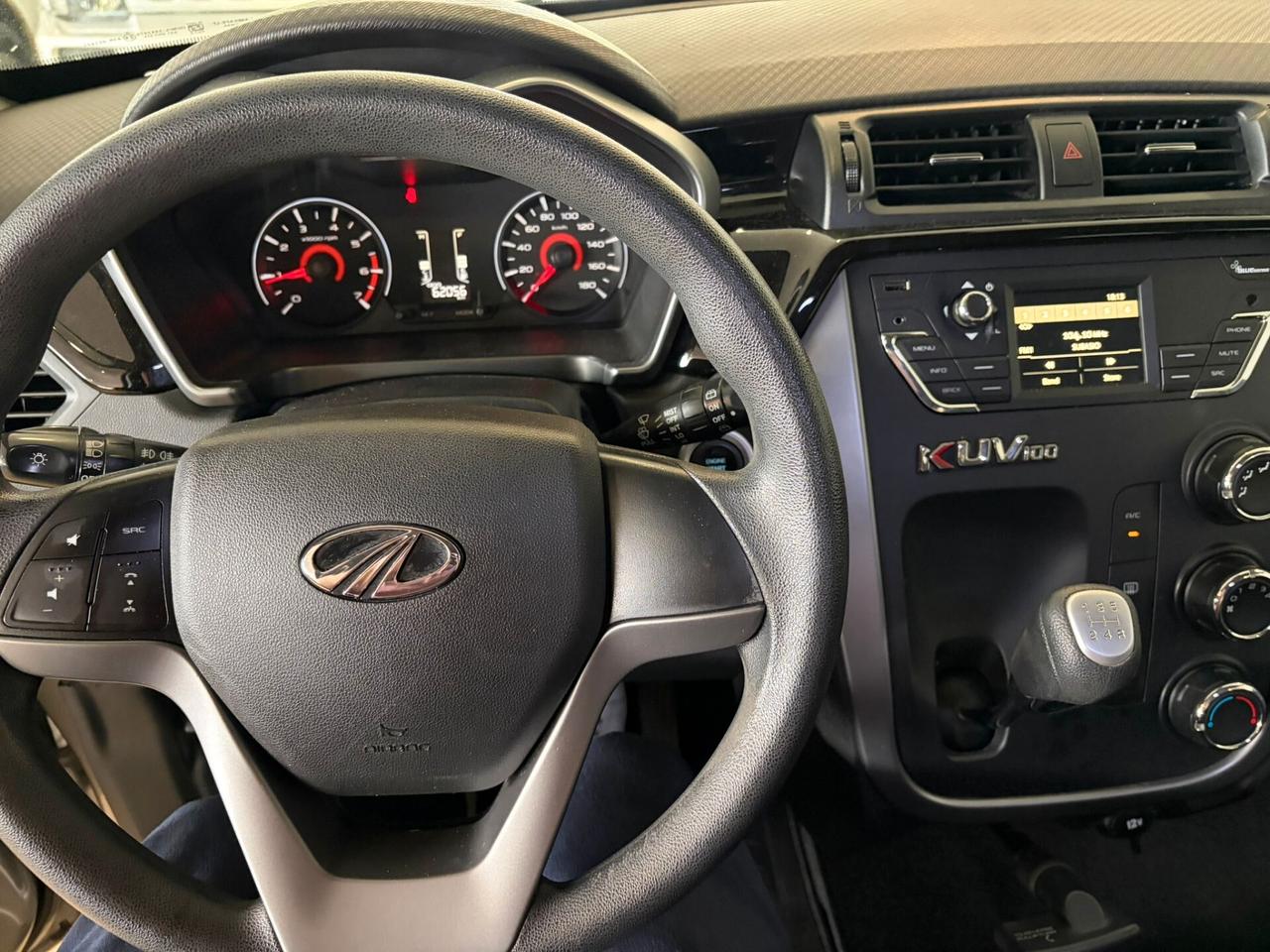 Mahindra KUV100 1.2 VVT K8