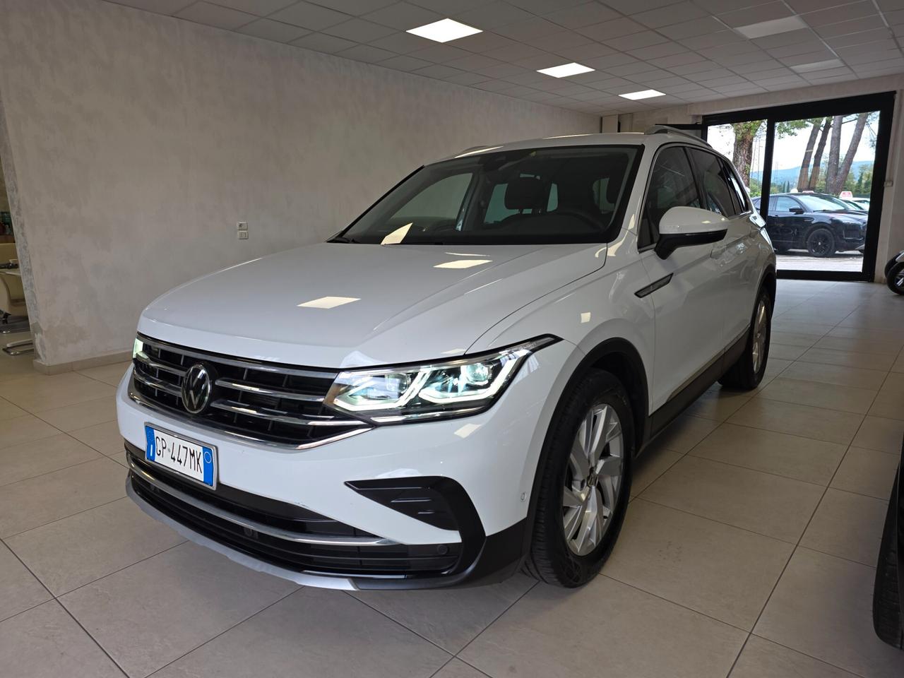 Volkswagen Tiguan 2.0 TDI 150 CV SCR DSG Elegance