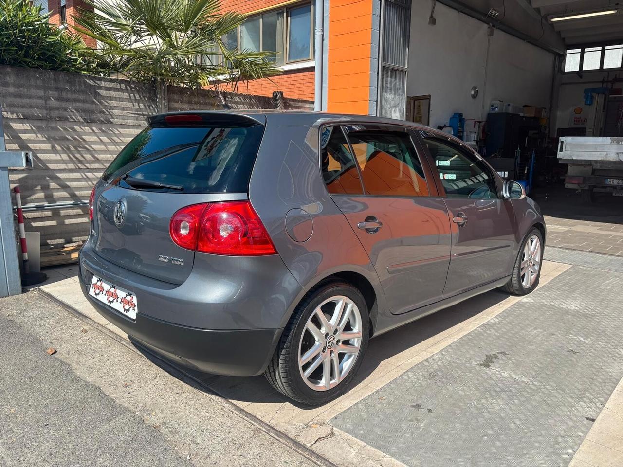 Volkswagen Golf 2.0 TDI DPF 5p. GT Sport