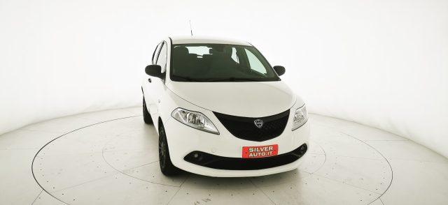 LANCIA Ypsilon 1.2 69 CV 5 porte GPL Ecochic Gold