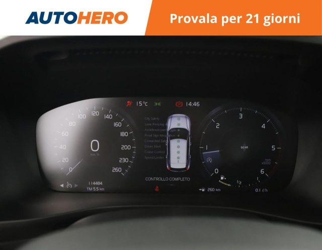 VOLVO XC40 D3 Momentum