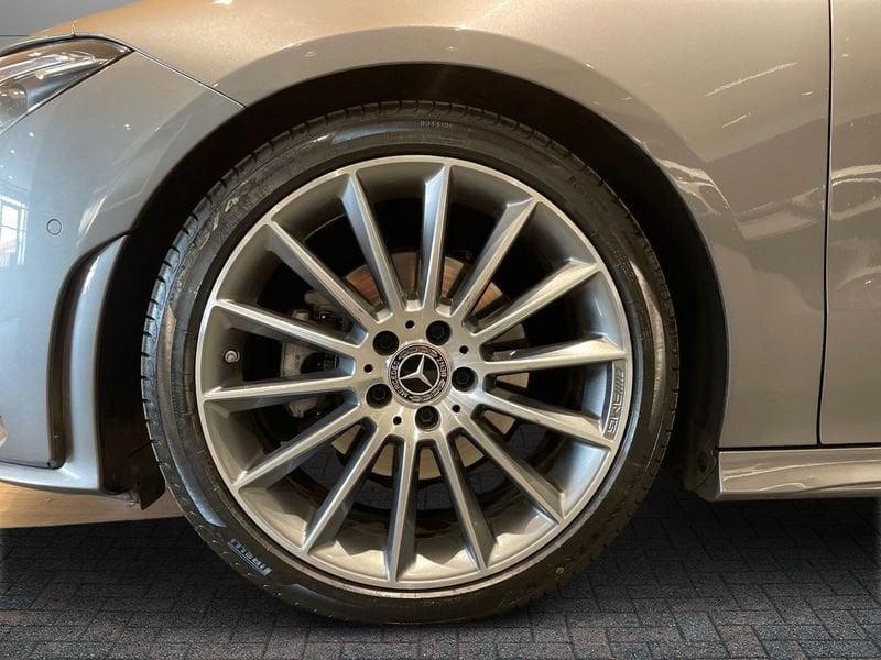 Mercedes-Benz CLA Coupe 200 d Premium