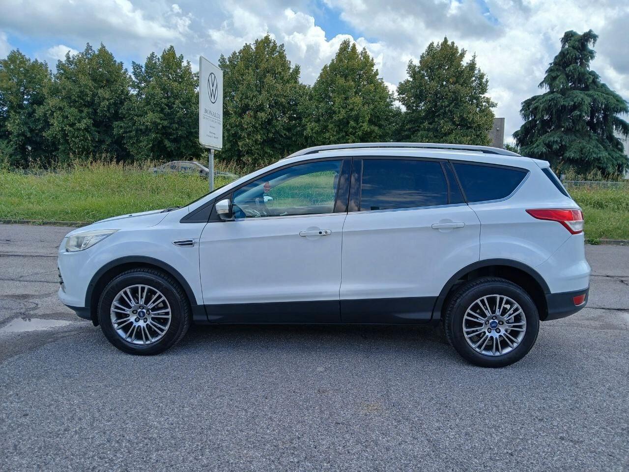 Ford Kuga 2.0 TDCI 140 CV 4WD Powershift