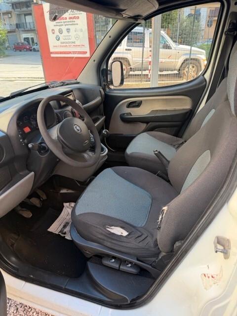 Fiat Doblo 1.9 JTD cat Cargo Lamierato SX