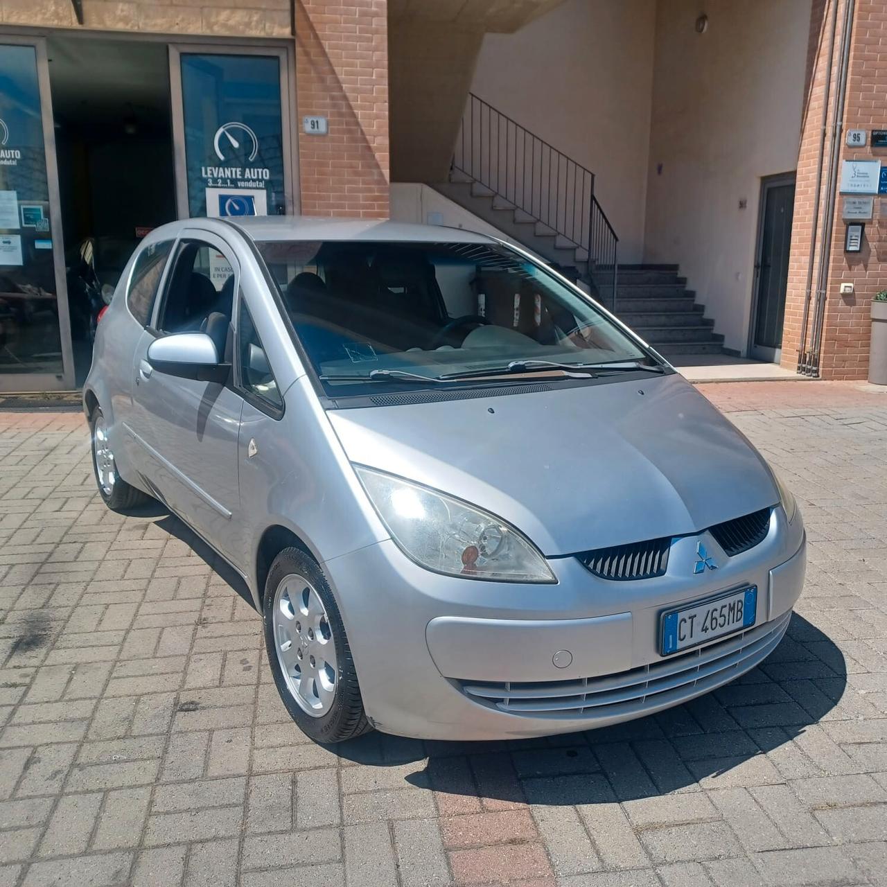 123.048 KM COLT 1.3 MOTORE MERCEDES