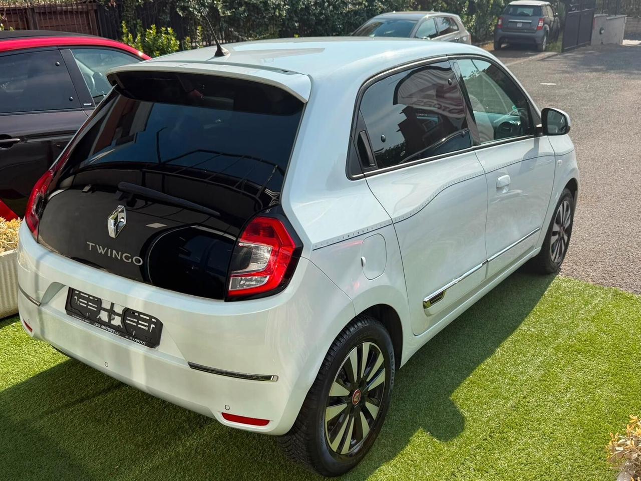 Renault Twingo 1.0 65 CV 73CV SIGNATURE ALL. UNICA, LED,NAVI,SENSORI,NEOPATENTATI,UNIPRO