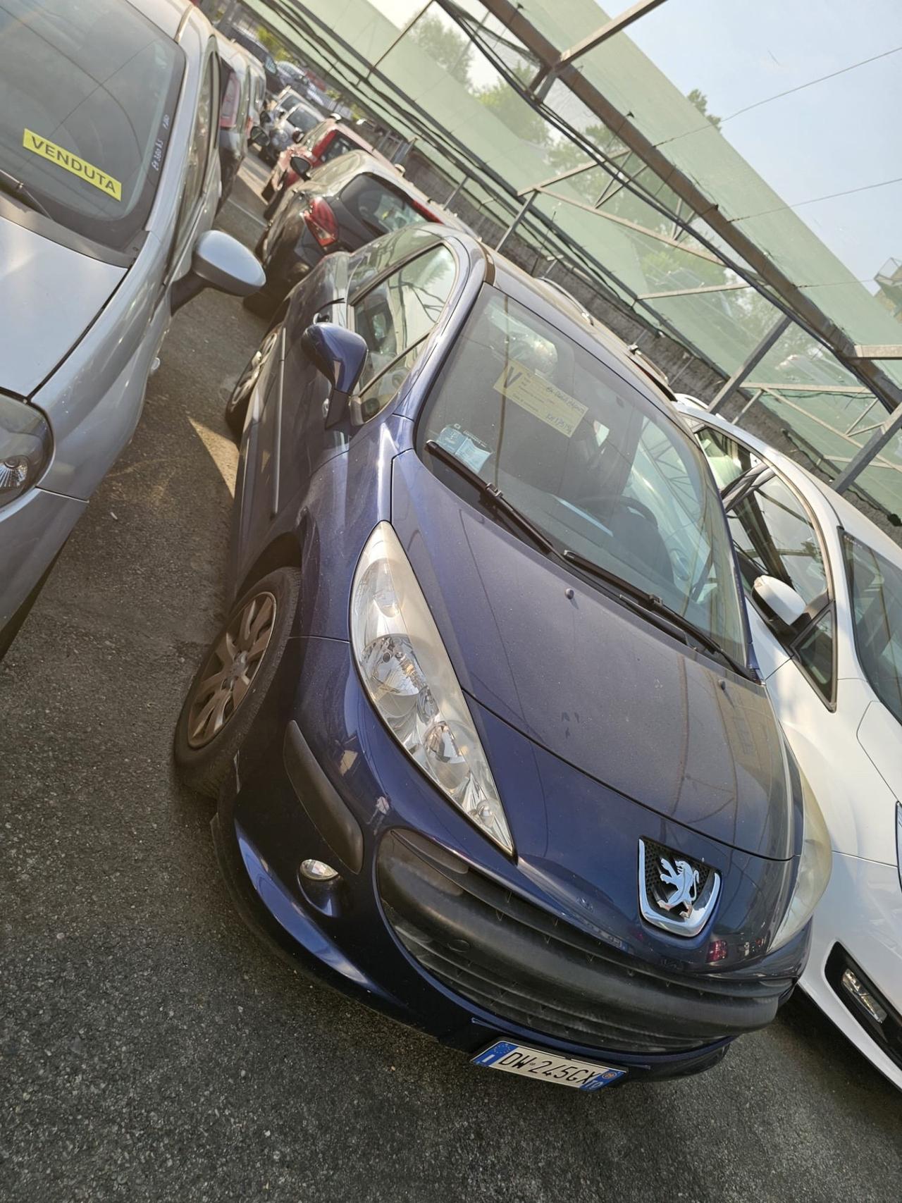 Peugeot 207 1.4 8V 75CV 3p. Energie Sport ECO GPL