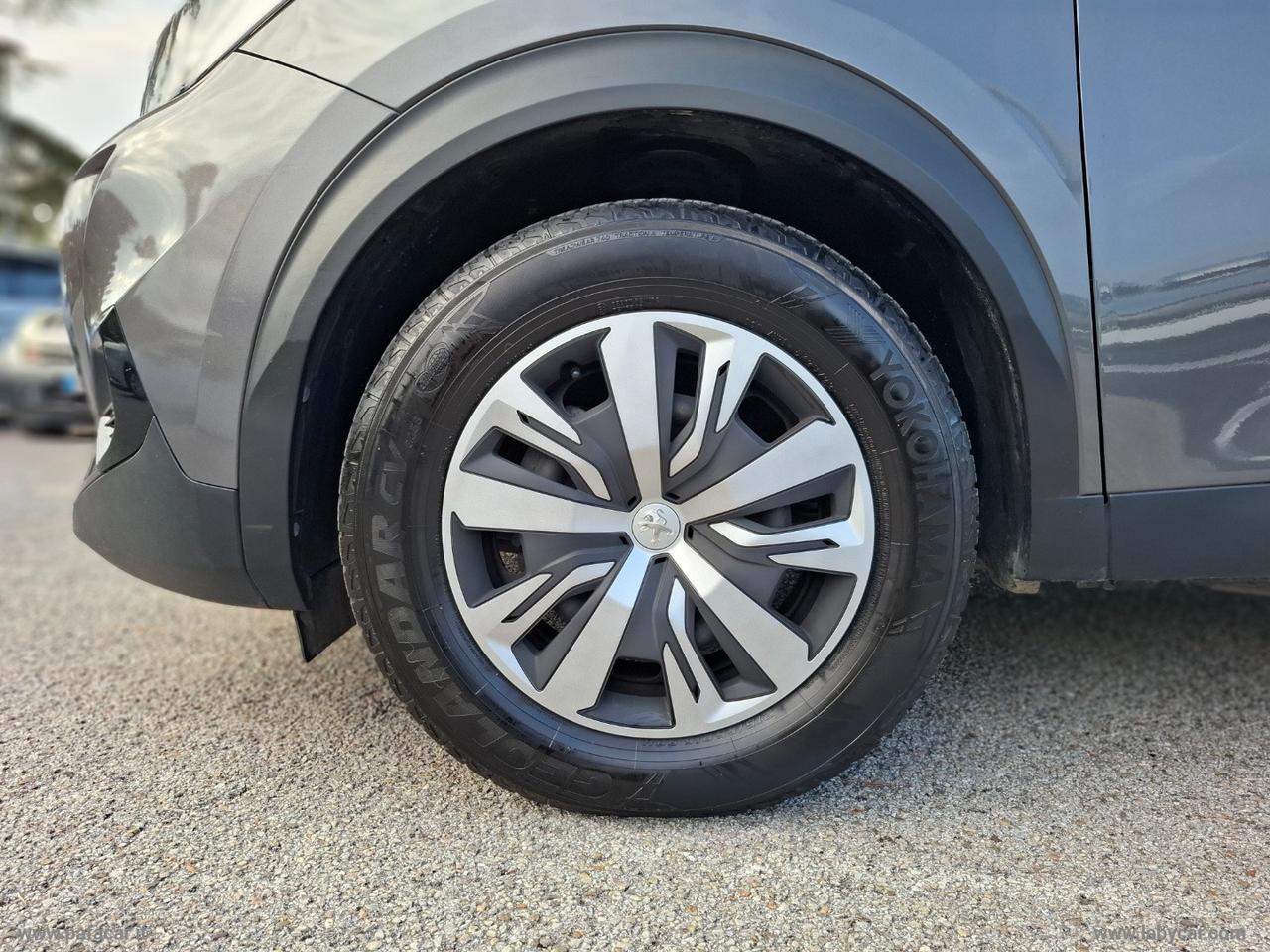 PEUGEOT 2008 BlueHDi 110 S&S Active